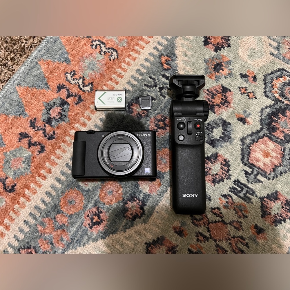 Sony ZV1
